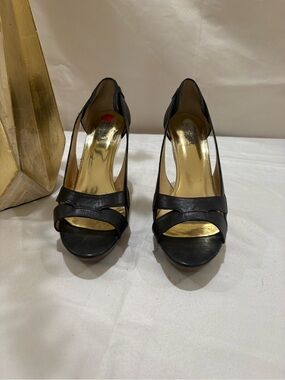 Michael Kors Black Open-Toe Slingback Heels with Gold Insole Size 8.5